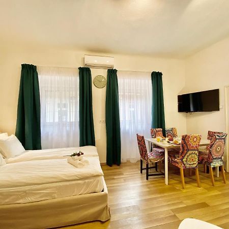 B20 Apartment บูดาเปสต์ ภายนอก รูปภาพ